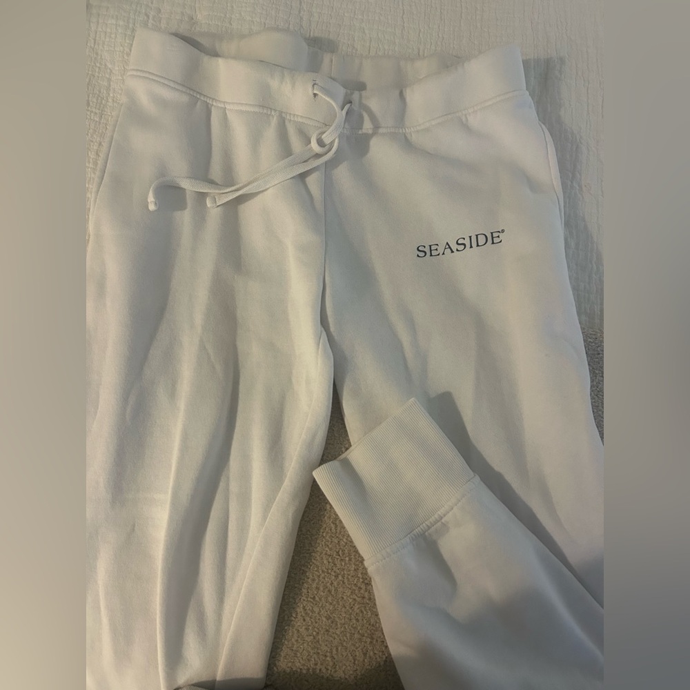 SEASIDE white sweatpants
